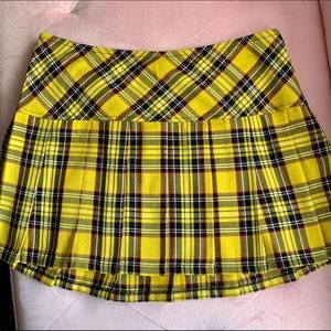 NWOT Royal Bones by Tripp Yellow Plaid mini skirt